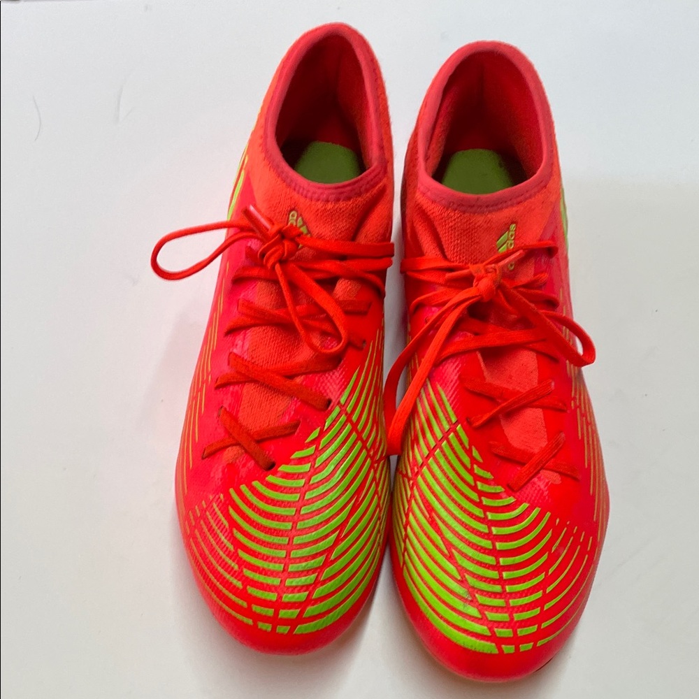 Adidas predator edge 3 soccer cleats. men’s 10.5 (uk 10)